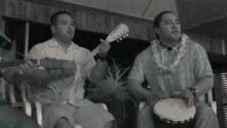 Video thumbnail of "Aitutaki Lagoon String Band"