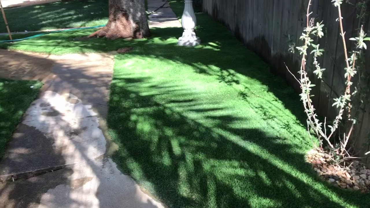 Artificial grasss backyard design - YouTube