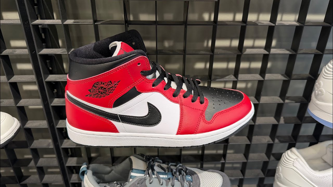 Air Jordan 1 Mid “Chicago Black Toe” - Style Code: 554724-069 
