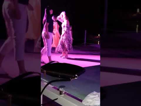 أوكا وأورتيجا العب يلا رقص جااامد جدا واحده روسيه هتموت من الضحك Oka Wi Ortega El3ab Yalla