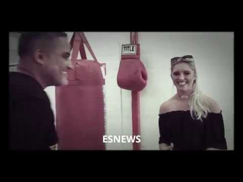 Smokein Sophie Working Mitts With Ricky Funez - esnews boxing