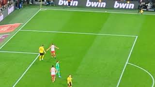 Harry Kane nets hat-trick in his first Klassiker, helping Bayern Munich to beat Borussia Dortmund