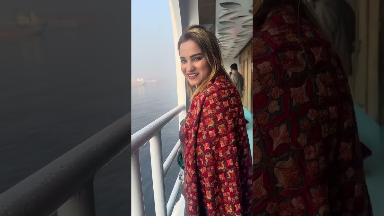 প্রথমবারের মতো সদরঘাটের লঞ্চে করে বাংলাদেশ ফিল্ম ক্লাবের পিকনিকে।