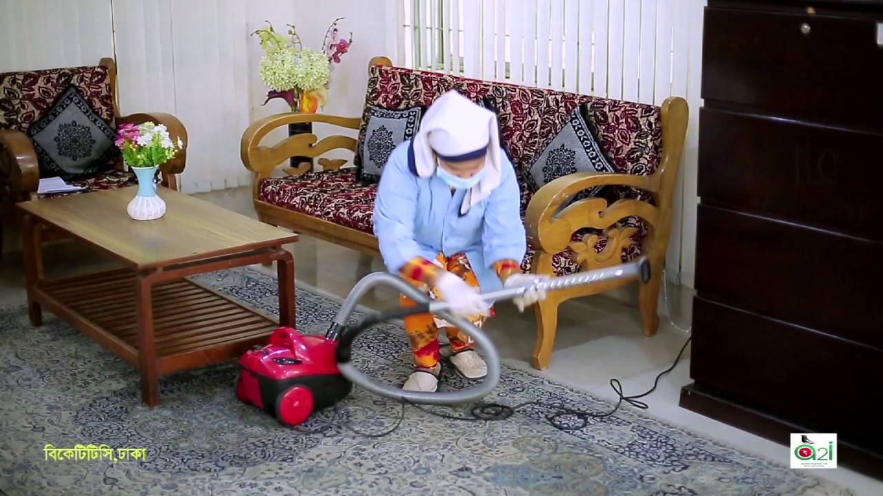 How to use vacuum cleaner - YouTube