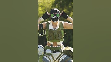 Apex Legends Octane: Cosplay vs. Game