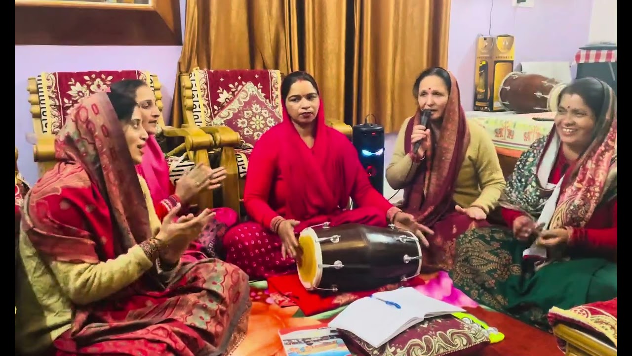 #bhajan #navratri 🚩🚩कजो नैन मिलाए माता मेरिए कजो चैन चुराया शेरांवालिए#matakebhajan 🌹🌹🌹