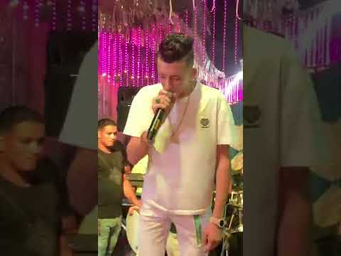 احمد كيجي خارب الدنيا كان قلبو سايقو والكاس مصحبو