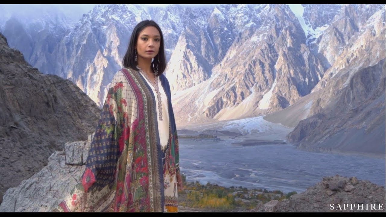 Sapphire Winter II Unstitched - Signature - 21st Nov