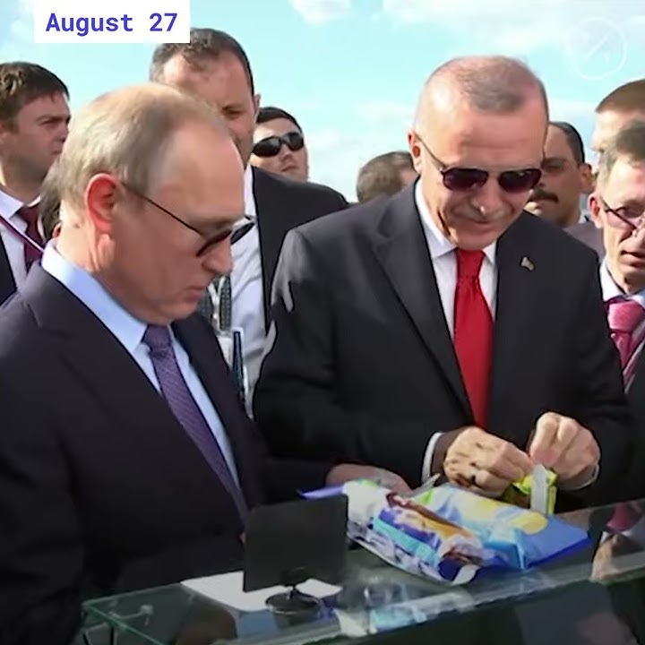 Putin and Erdogan Got Ice Cream At An Air Show In Russia