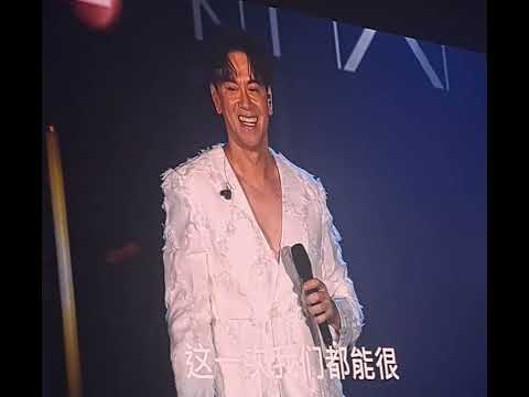 李圣杰【 最近 】+【 擦肩而过 】LIVE 🎙 作词 + 作曲：谭志华 #新加坡SG创作人李圣杰《 痴心绝对 》新加坡巡回演唱会3.31.2025 #不冷门只是回忆杀
