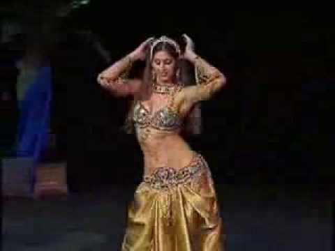 My scorching Arabian wife dances for me like a pro