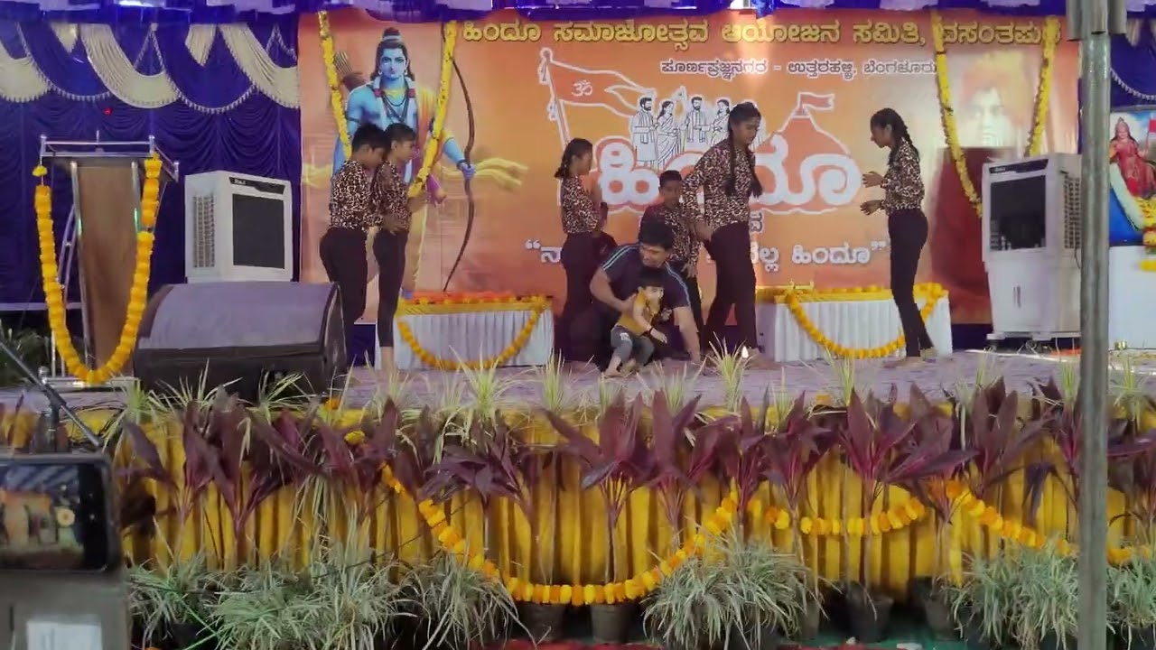 🔥 Powerful Yoga Formation Performance | Mind & Body in Harmony