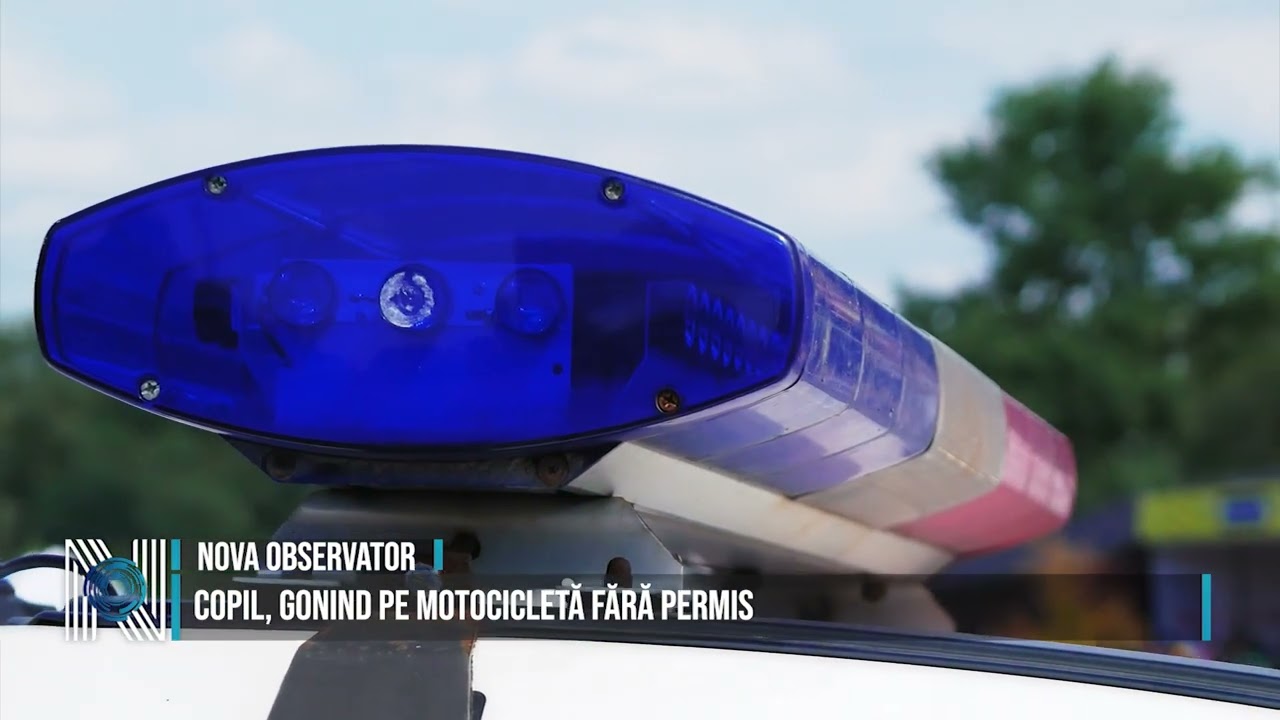 COPIL, GONIND PE MOTOCICLETĂ FĂRĂ PERMIS