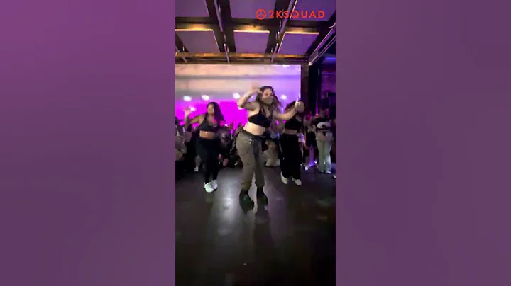 [LIVE] JESSI - Zoom | Performance by 2KSQUAD