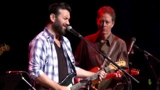 Video voorbeeld van "Bob Schneider - Montgomery (eTown webisode #933)"