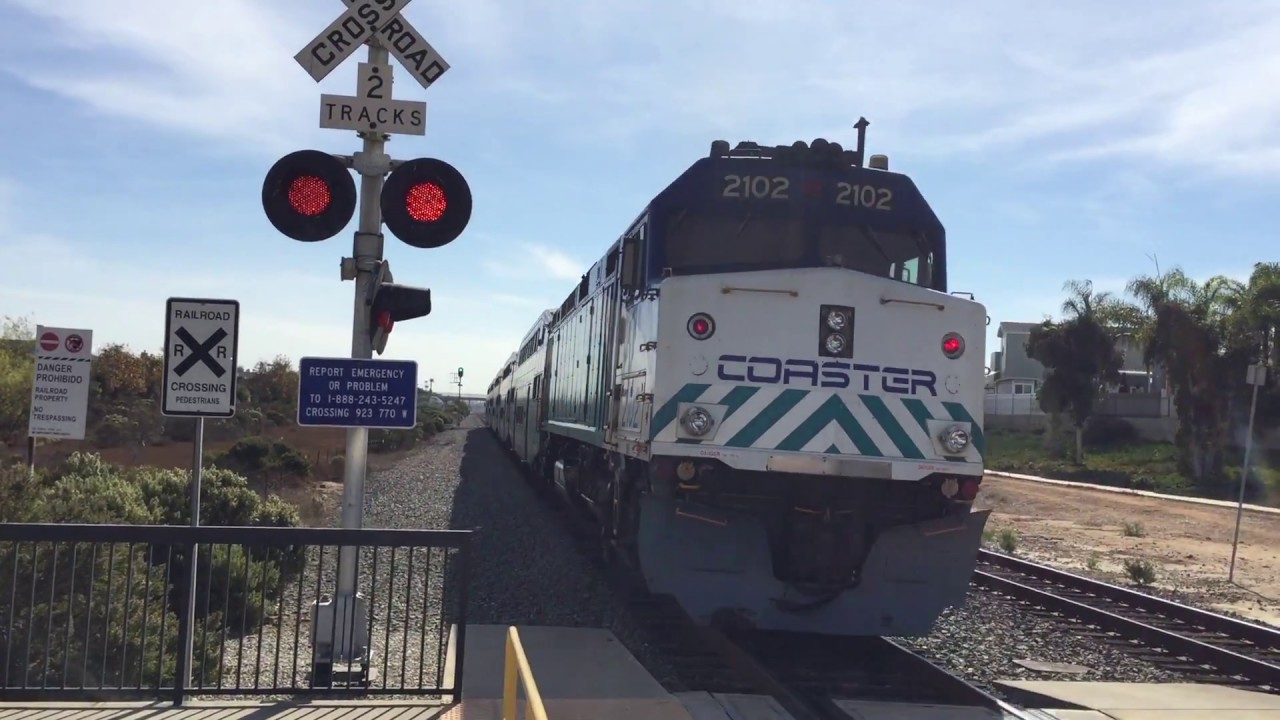 trains-in-carlsbad-california-feat-san-diego-coaster-fast-trains