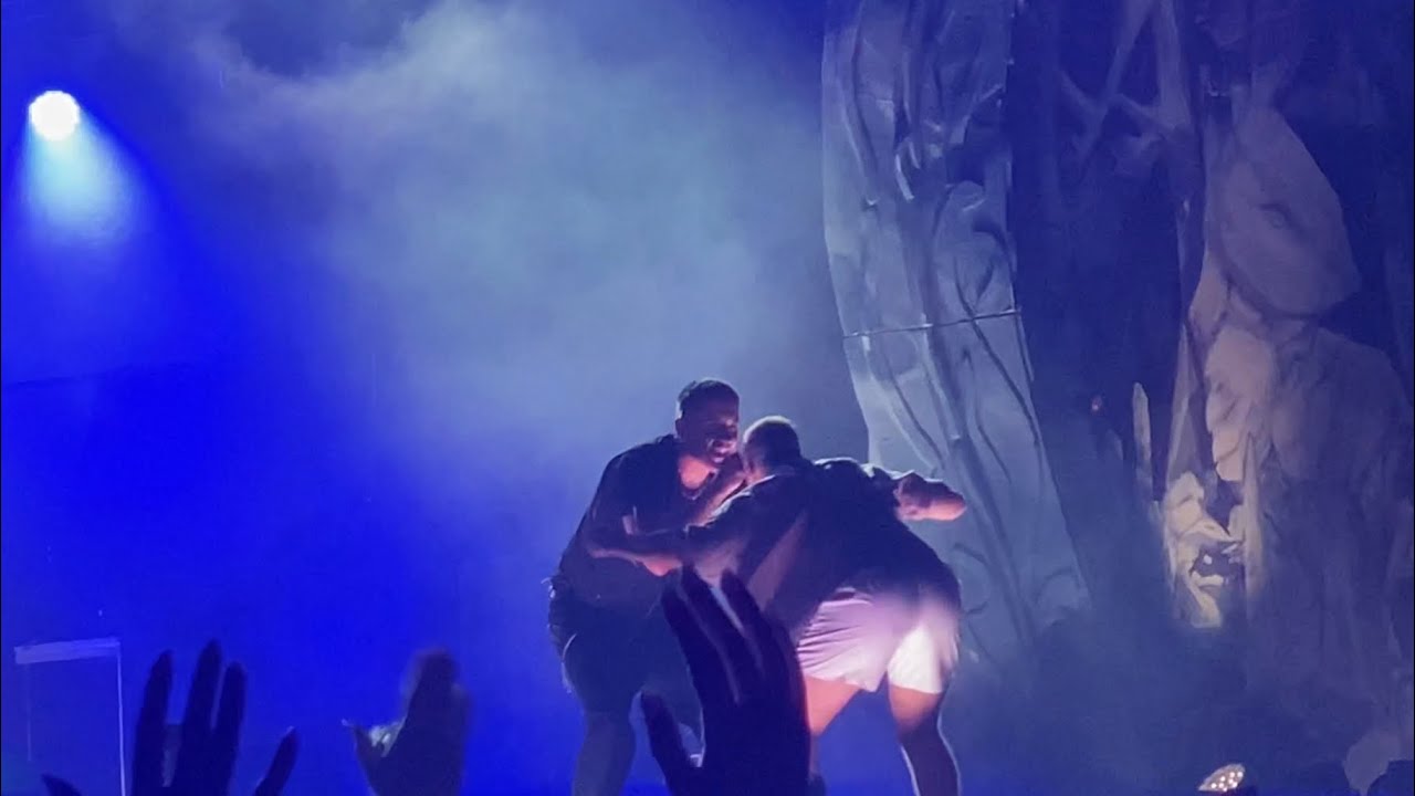 G-Eazy brings fan on stage during Still Be Friends