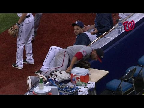 WSH@TB: Espinosa makes a tough grab in...