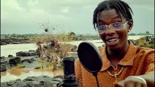 AMA COUL_- SOUS-ESTIMÉ ( VISUALIZER ) (2025) 