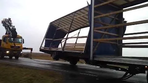LKW Windumfall in Dnemark
