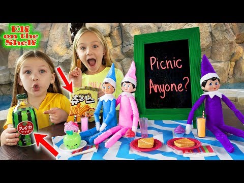 crazy-picnic-outside-with-our-elves!-elf-on-the-shelf-idea!!!