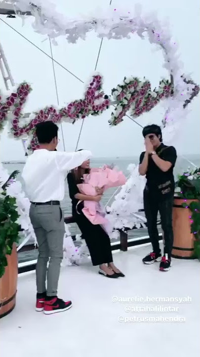 MAHEN DI ULTAH AUREL HERMANSYAH DI ATAS KAPAL ROMANTIS