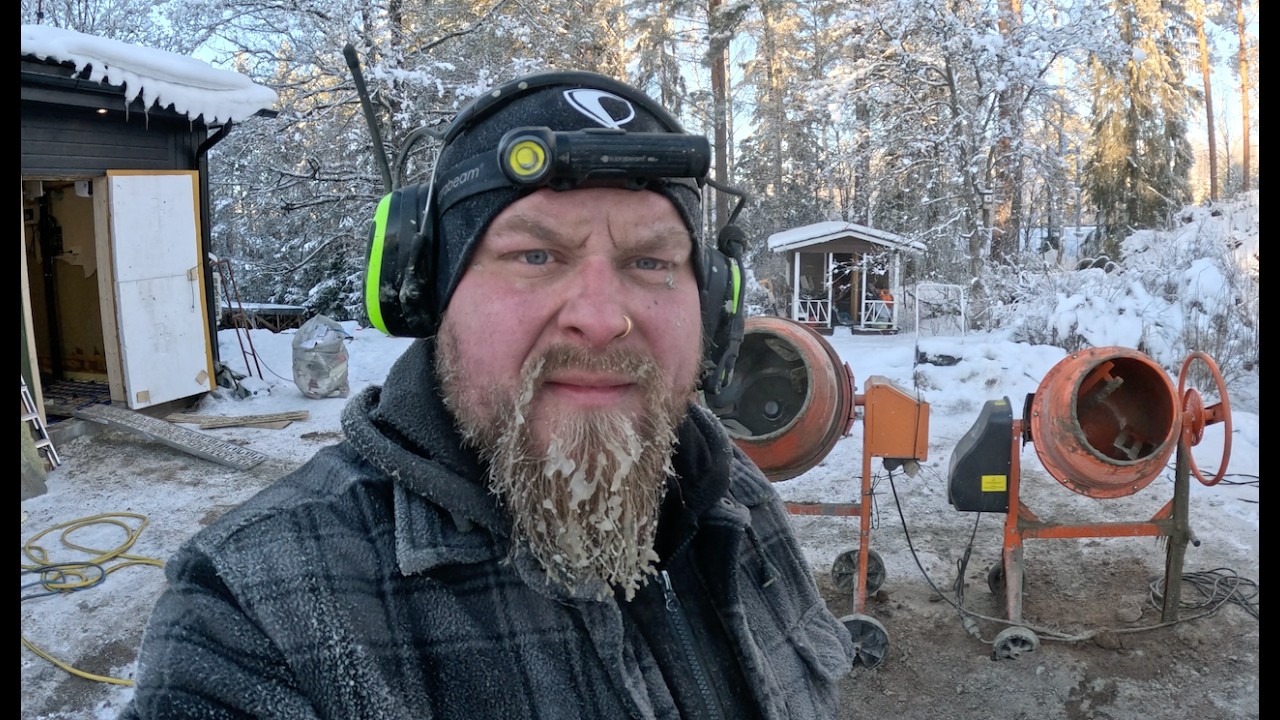 Lattian valu -23 asteen pakkasessa