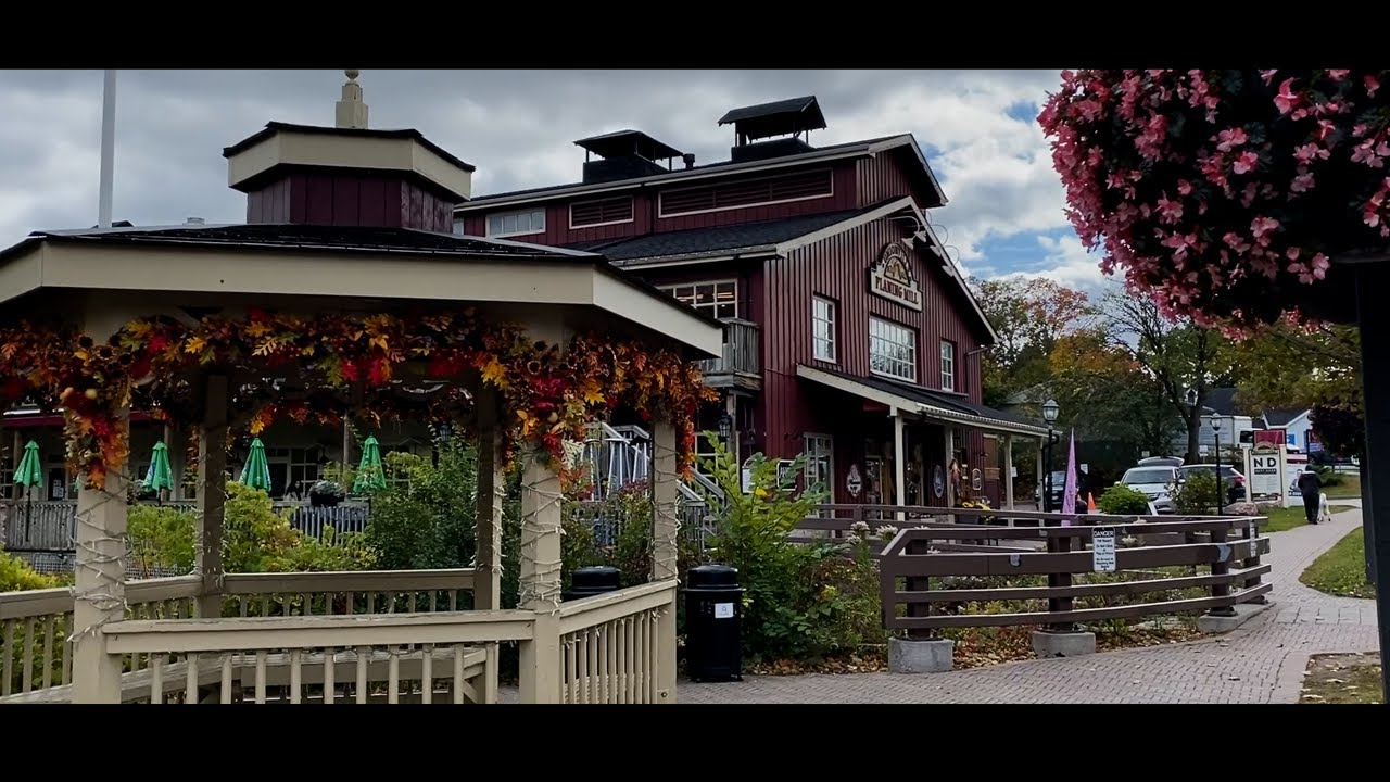 Autumn in Unionville - Greater Toronto Area - Markham, Ontario, Canada