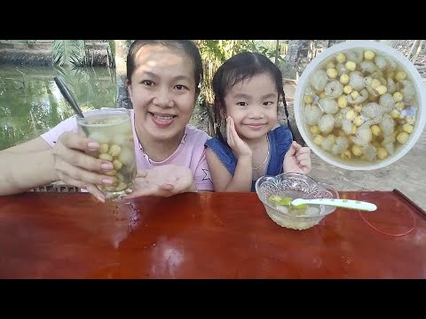 Video Mẹ Xí Muội nấu chè long nhãn hạt sen thơm mát giải... - youtube