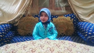 المشاركة هداية الصبار من مدينة الريش في مسابقة تجويد القرآن