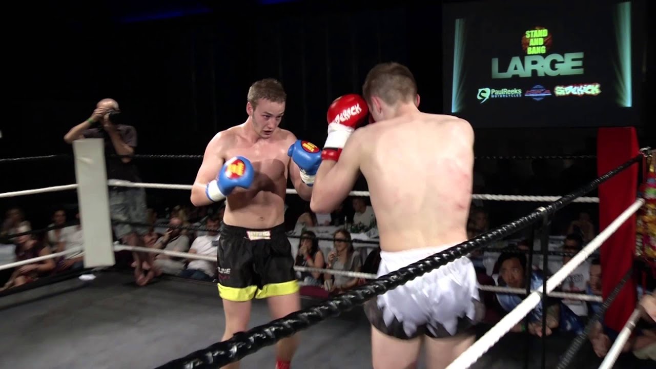Arild Praag vs Jack Battershell (Fight Video)