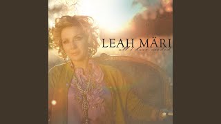 Video thumbnail of "Leah Mari - Turn Your Eyes Upon Jesus"