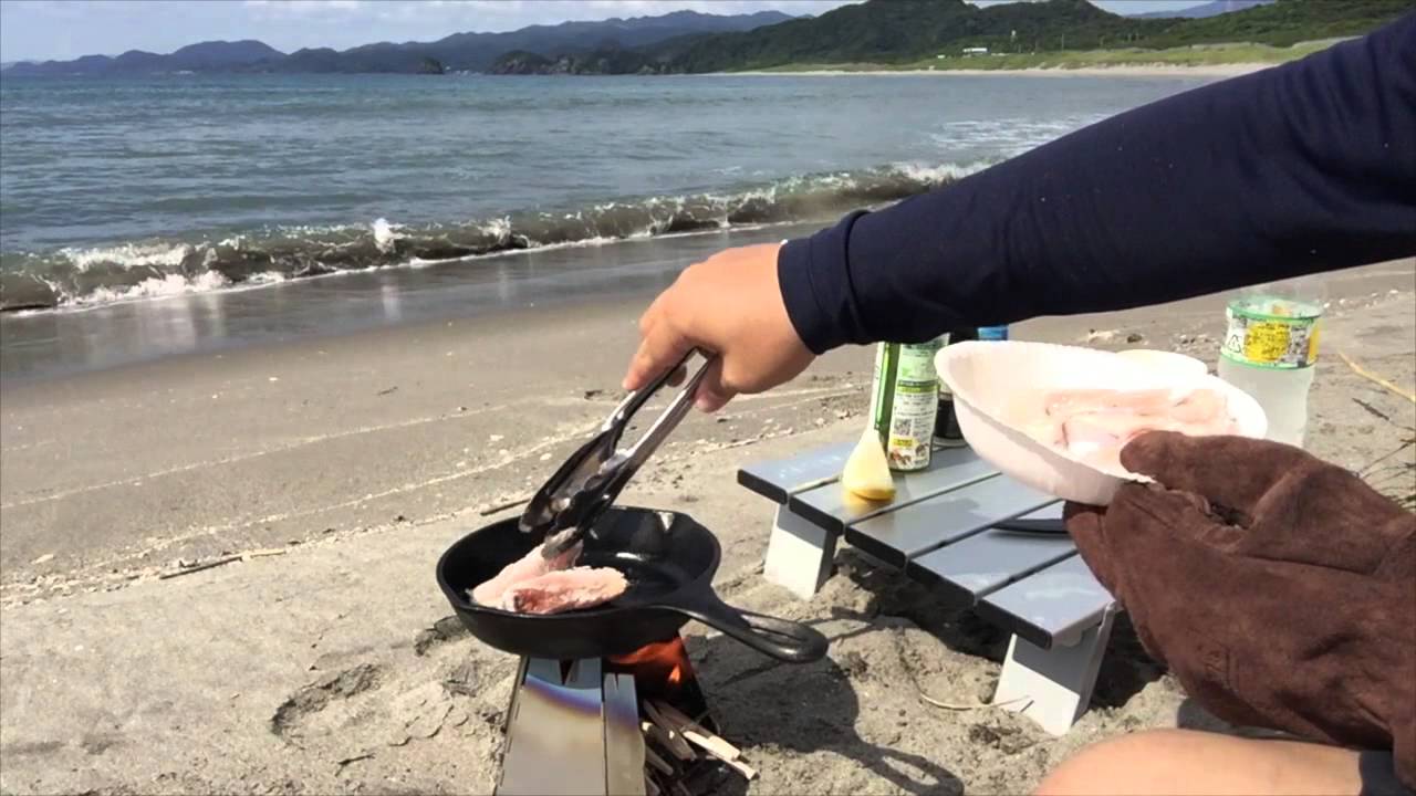 ソロキャンプvol 10 海で手羽のレモン風味 Youtube