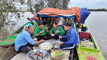 Tập 45. Cá Chạch Nhúng Giấm Trên Đồng Mộc Hóa Mùa Nước Nổi Ngày Đổ Lợp Cá Chạch 