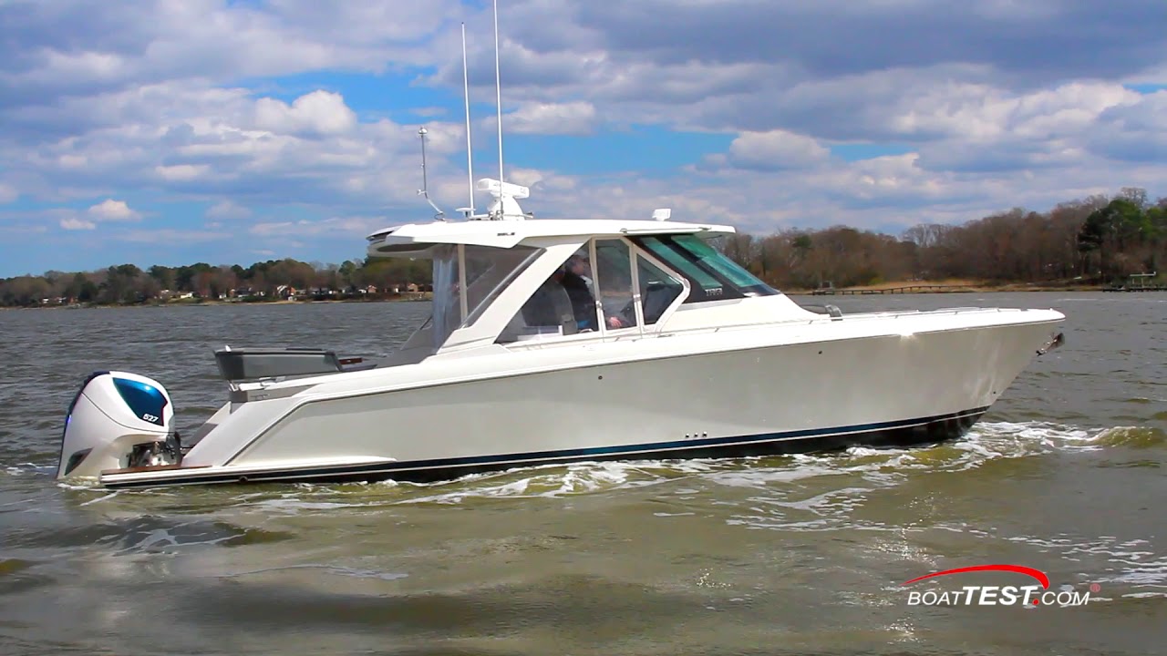 Tiara Sport 38 Ls W 2 X 527 Hp 7 Marine 19 Test Video By Boattest Com Youtube