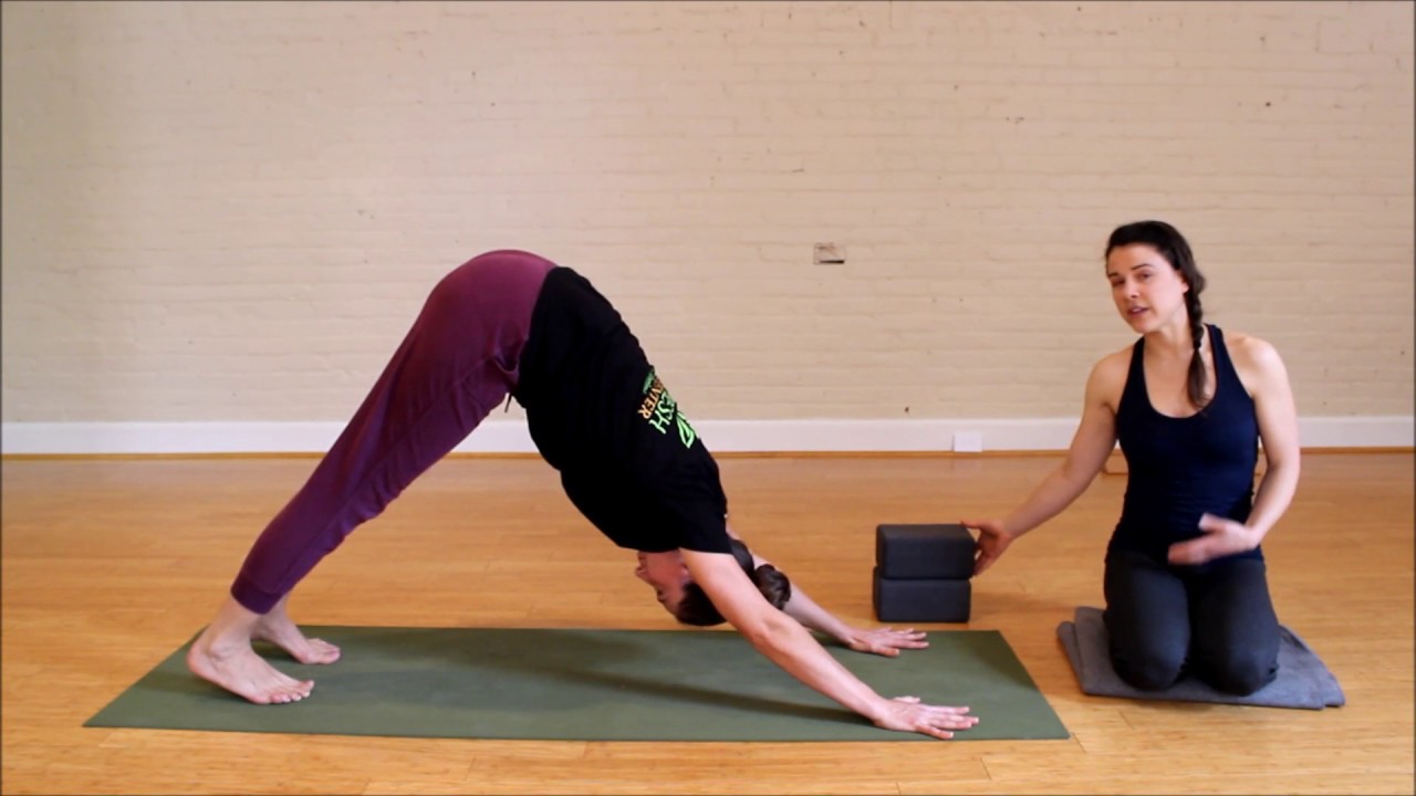 How to Step Through: Beginner Vinyasa Yoga Tips, Inflexible People