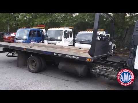 absolute-auction-able-towing-company.-2007-nissan-ud-2000