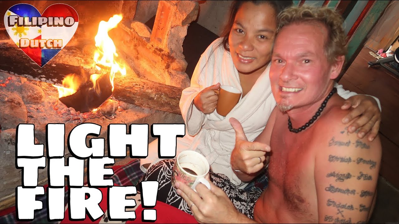 Tinapay from Fireplace | Moroccan Ksra on stick 👨‍👩‍👧‍👦 RodVivKids ...