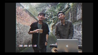 Video thumbnail of "DILAN 1990 - Dulu Kita Masih SMA | DYCAL ft VAISRANDI (COVER)"