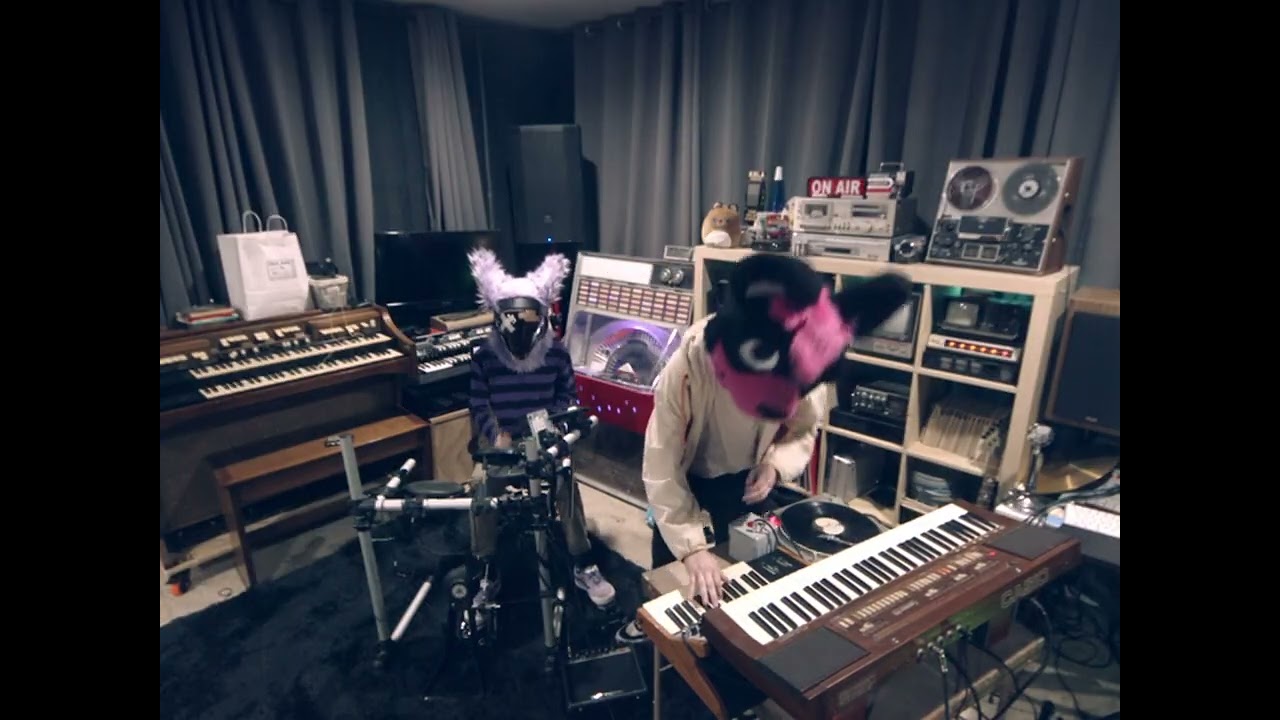 Furries Love Drum 'n' Bass (ft. GaffProto)