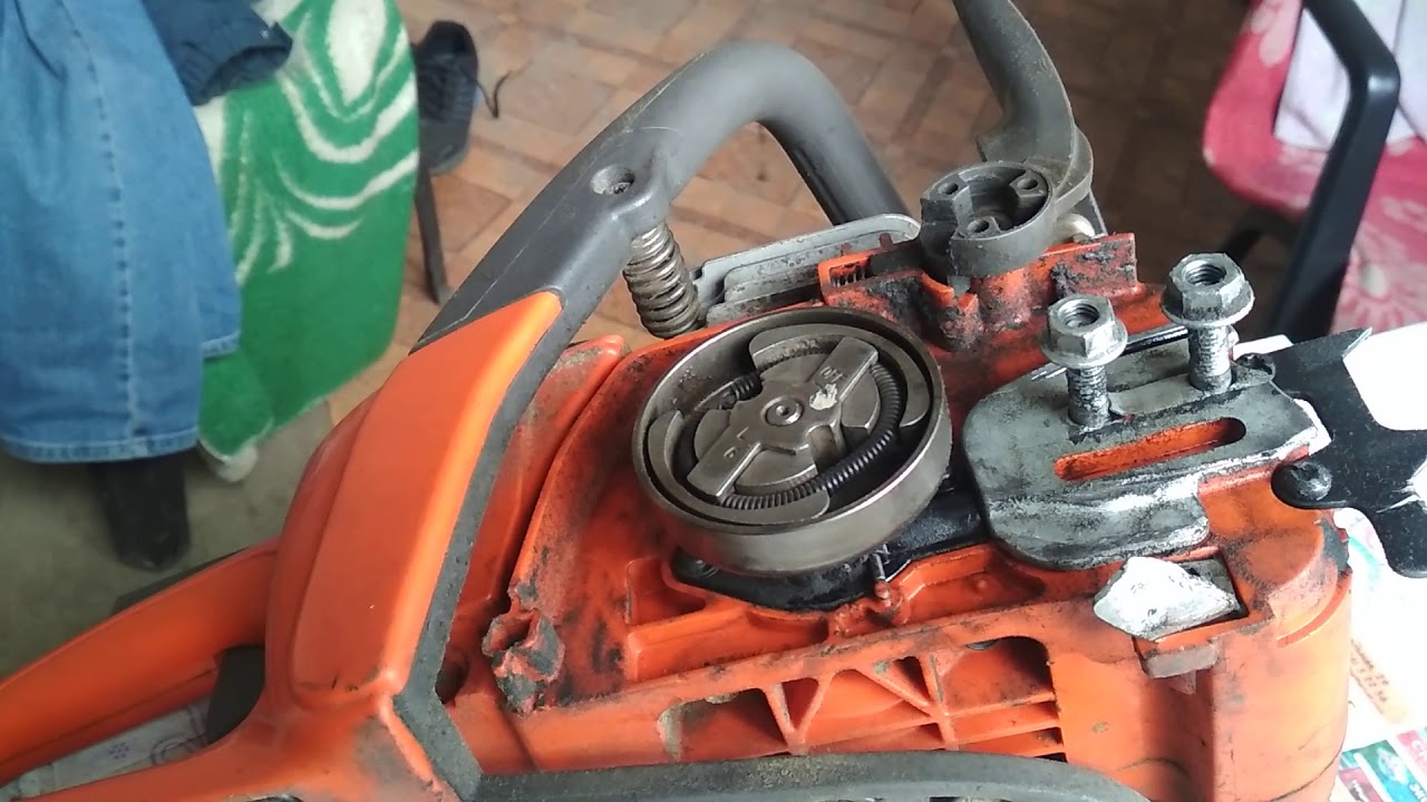 Хускварна 236 не заводится . Нет подачи масла на шину. - YouTube