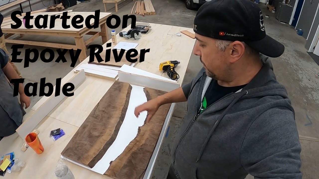 nomadik customs vans