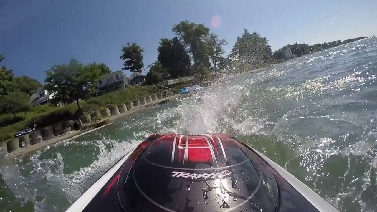 Rough Water Spartan on Lake Erie July 2016 YouTube