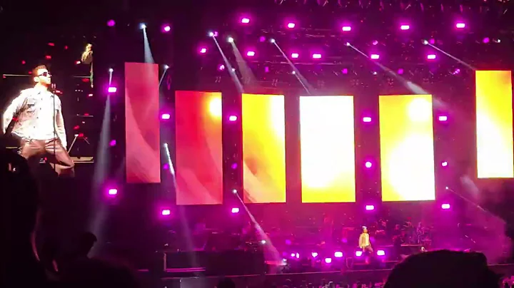 Atif Aslam - Hum Kis Gali | LIVE in Dubai | 2025