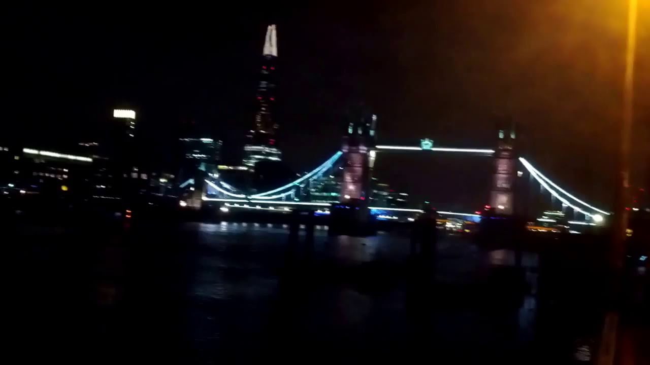 TOWER BRIDGE - LONDON UK - TOURIST DESTINATION - YouTube