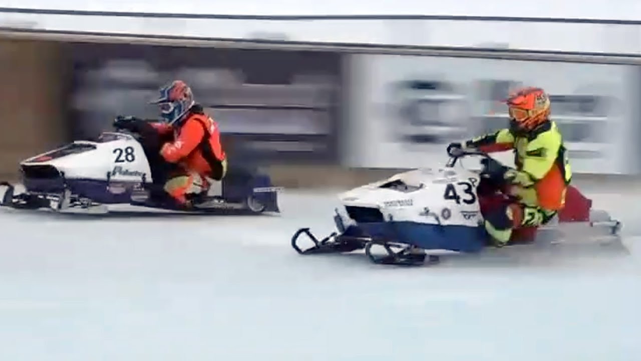 Vintage World Championship Snowmobile Derby Final Eagle River, WI 1.