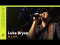 Luke Bryan "Do I ": (Live)