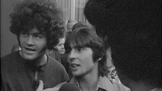 Celebrity The Monkees Micky Dolenz and Davy Jones in New York 1969 inerview Profile