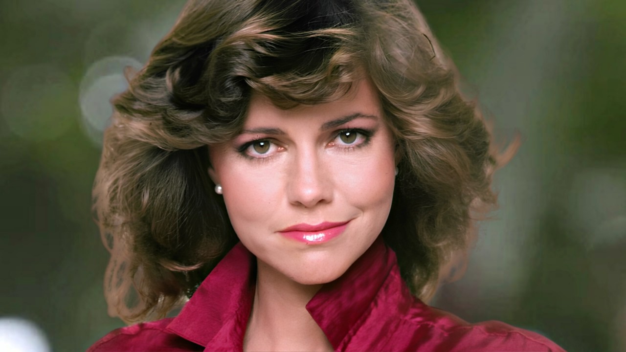 Sally Field Is Almost 80 - Try Not To Gasp When You See Her Today! (2026)