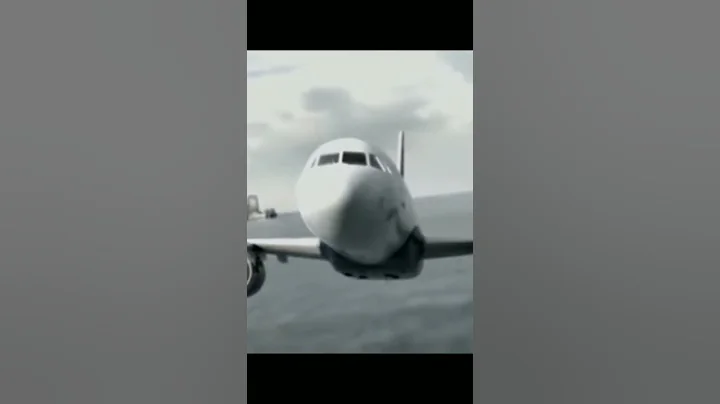 brave pilot landed airplane in the sea saved people by his brave work#shorts#amazing#live